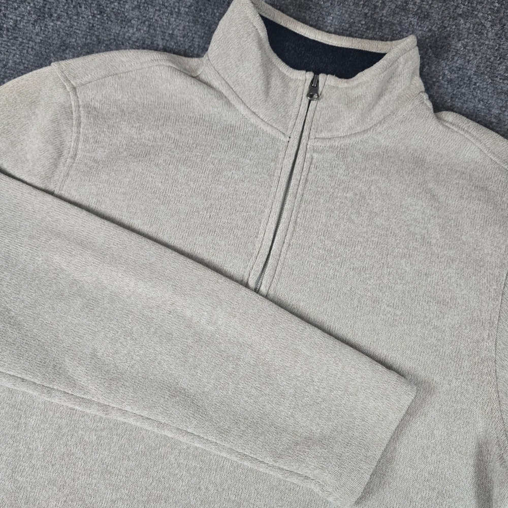 IZOD Mens Light Beige Quarter Zip Pullover Fleece Sweater Size M Made in Kenya‎